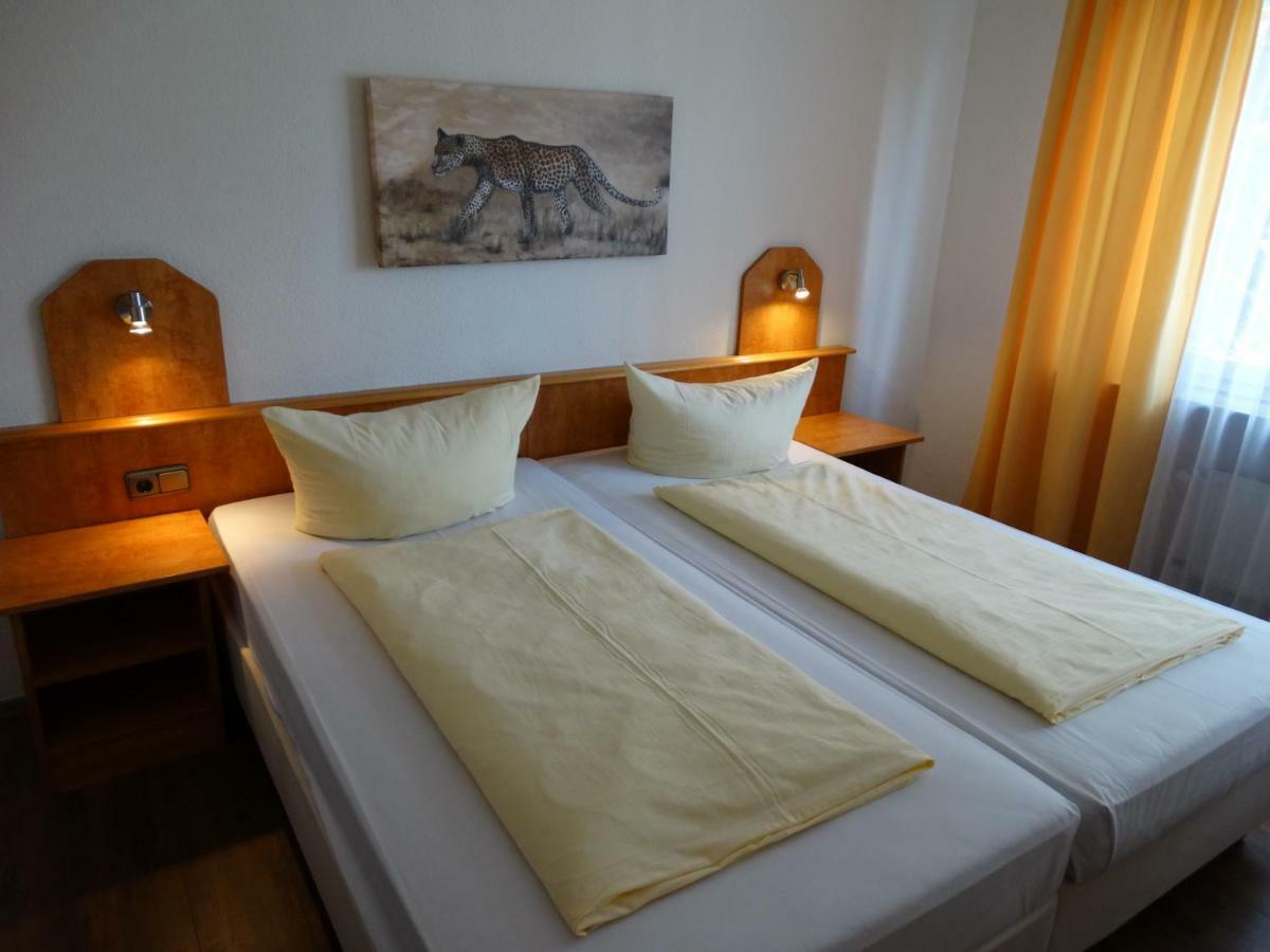 Hotel Sonne - Haus 1 Idstein Exteriör bild